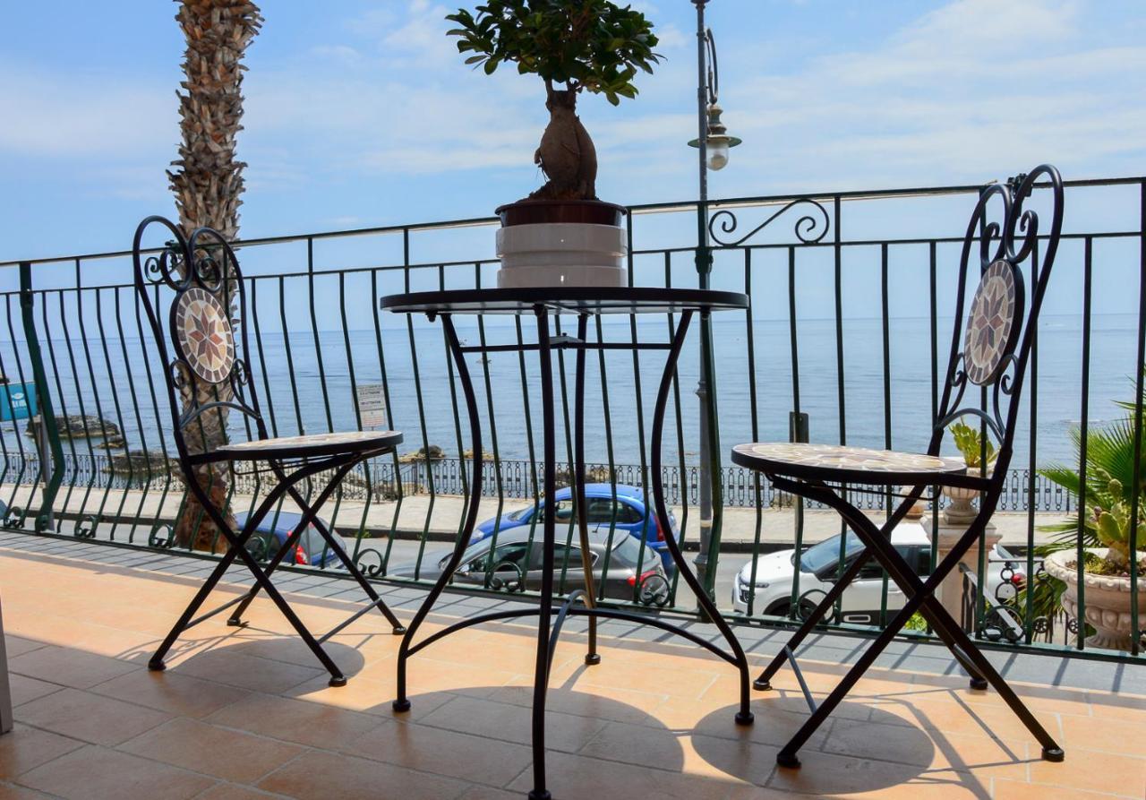 Apartamento Sun Sea House Taormina Giardini-Naxos Exterior foto